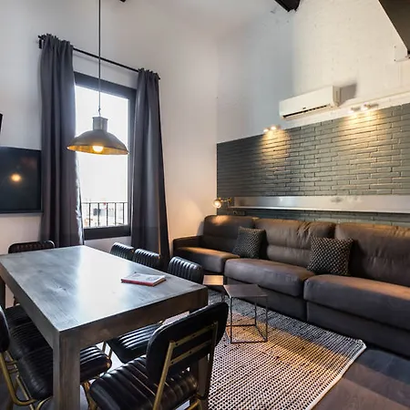 Apartment La Mare De Deu By The Streets