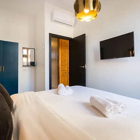 Apartment La Mare De Deu By The Streets Barcelona